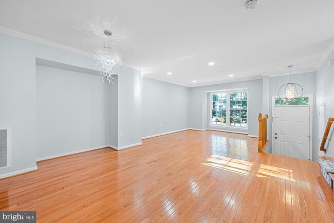 Building Photo - 11249 Watermill Ln