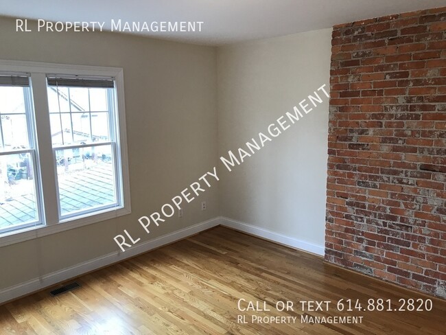 Building Photo - Renting for the 25-26 school year-Spacious...