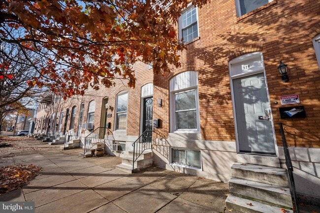 Building Photo - 328 S Macon St.