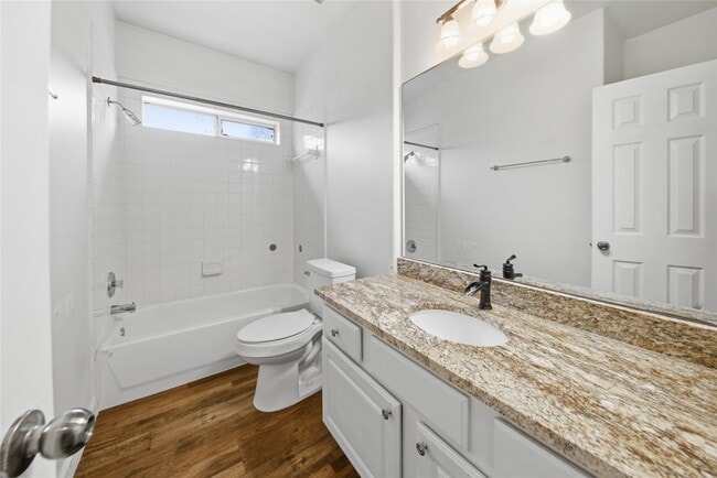 Building Photo - 13262 Lake Breeze Ln