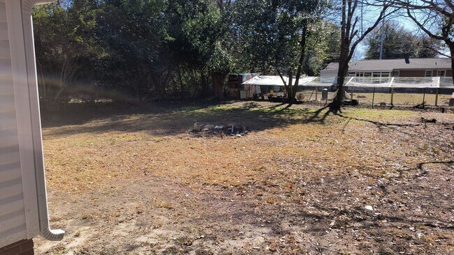 Building Photo - 5111 Palmetto Ln