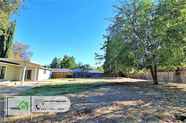 Building Photo - 6738 E Waverly Ave