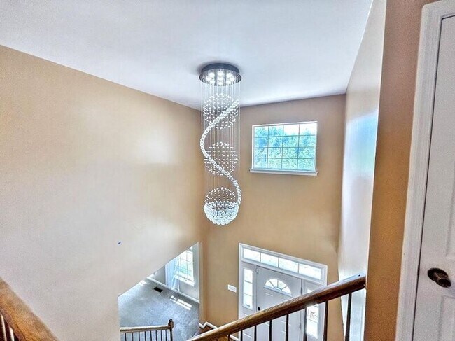 Building Photo - 3704 Thomasson Crossing Dr