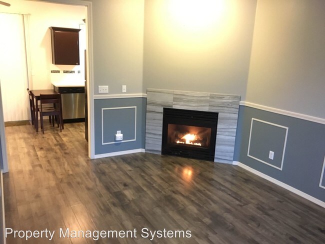 Building Photo - 19195 SE Yamhill St