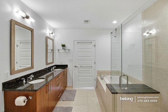 Building Photo - 1080 Peachtree St NE