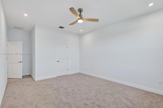 Building Photo - 3595 NW Solange Ct