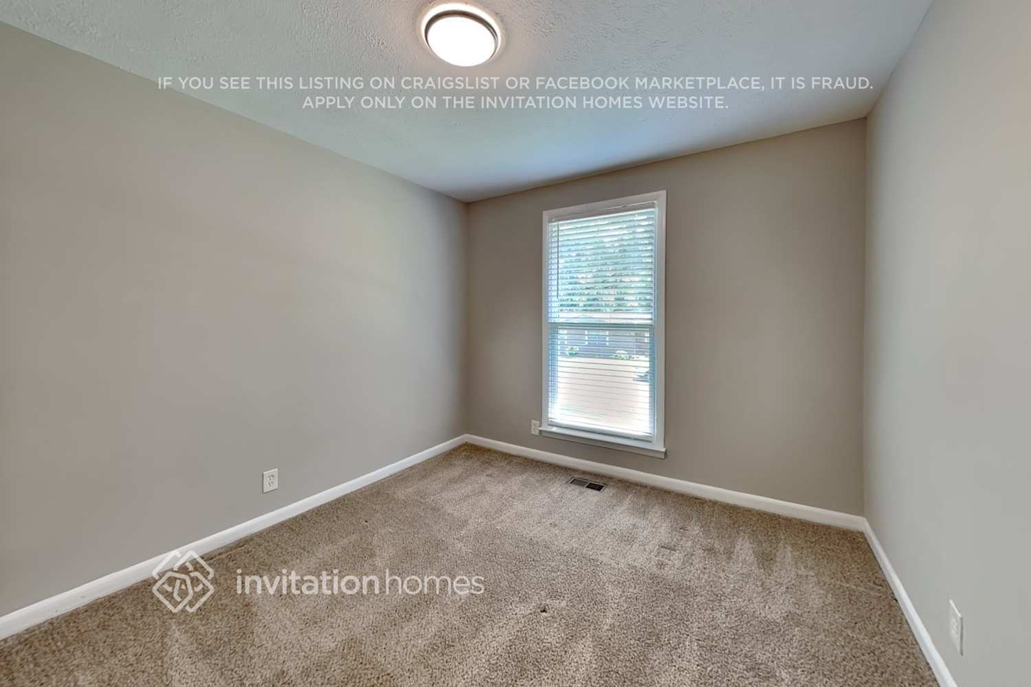 Building Photo - 691 Frankfort Dr