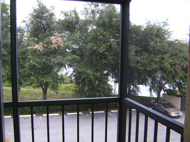 Building Photo - Condo by Uptown Altamonte!