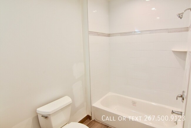 Building Photo - Awesome two bedroom with W/D !! Schedule y...