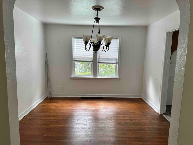 Dining rm from living R - 1919 Columbia Ave