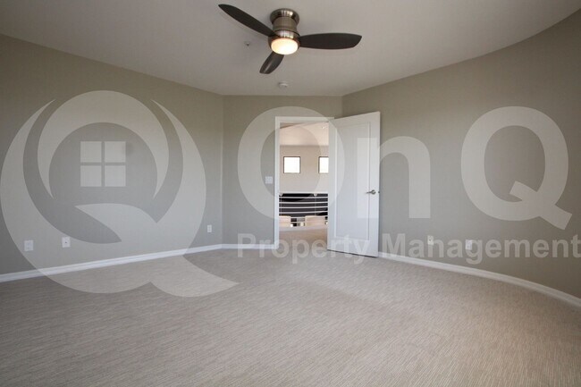 Building Photo - 5844 E Carefree Mountain Dr