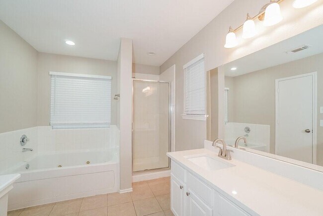 Building Photo - 18227 Misty Jade Ln
