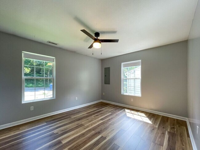 Building Photo - 159 State St