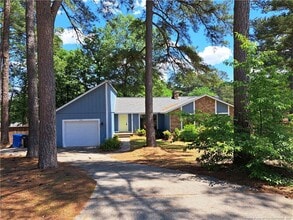 Building Photo - 741 Maxine St