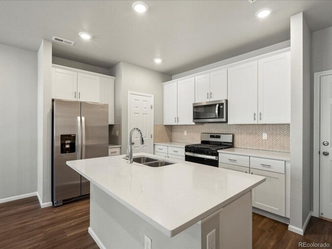 Building Photo - Brand New 3BR in the Brook at Via Varra No...