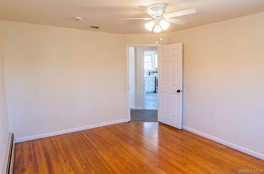 Building Photo - 168 Oldfield Ave