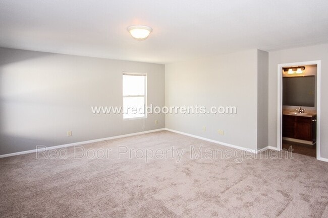 Building Photo - 15448 Gallow Ln