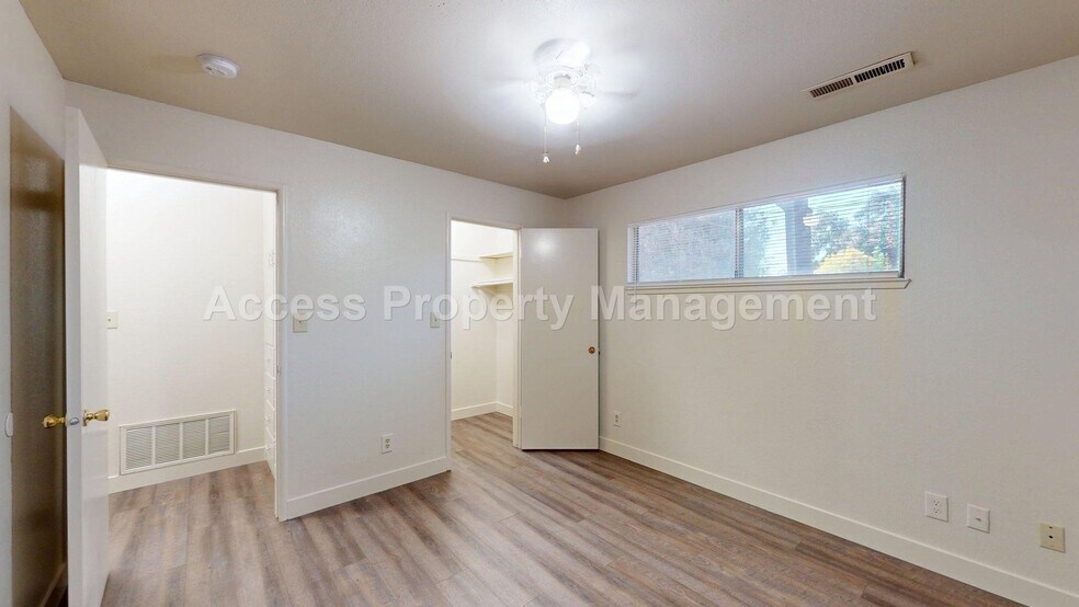 Building Photo - 201 E Fairmont Ave