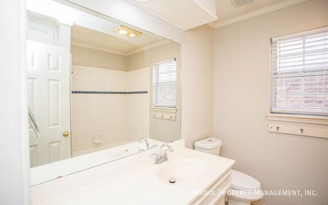 Building Photo - 6024 74th St