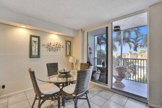Building Photo - 1391 S Ocean Blvd
