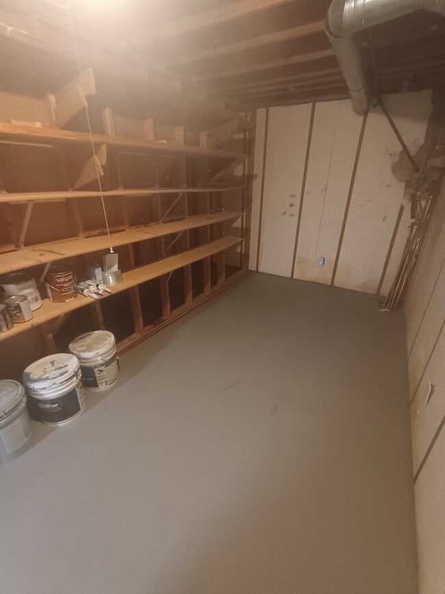 Building Photo - 2765 Bandera Dr