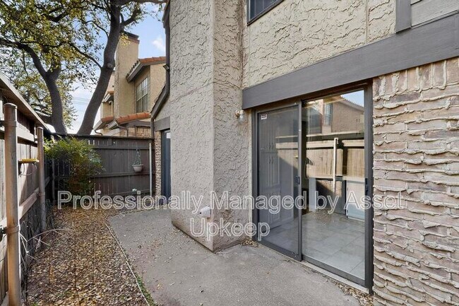 Building Photo - 4800 Northway Dr