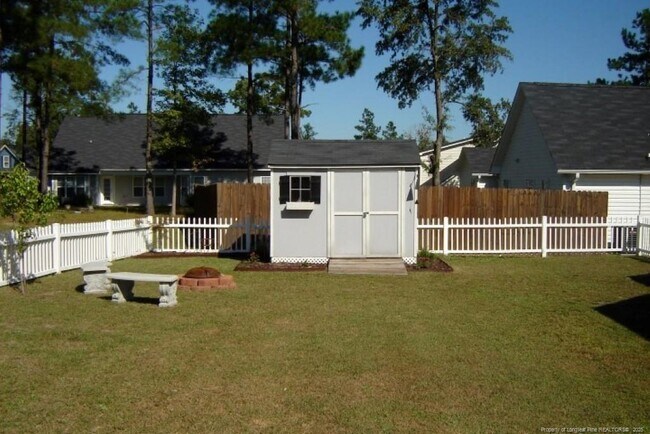 Building Photo - 4656 Cedar Pass Dr