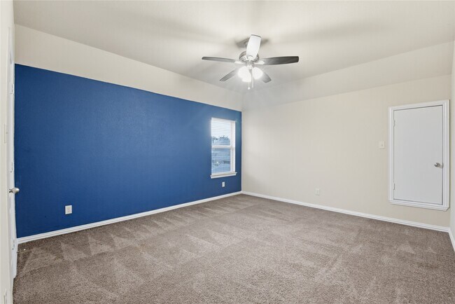 Building Photo - 4802 Taylor Drive