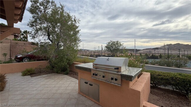 Building Photo - 1274 Calcione Dr