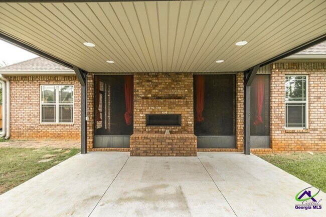 Building Photo - 107 Grand View Ave