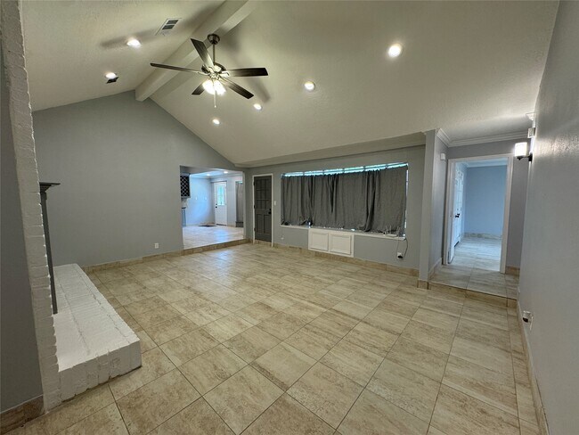 Building Photo - 7910 Sands Point Dr