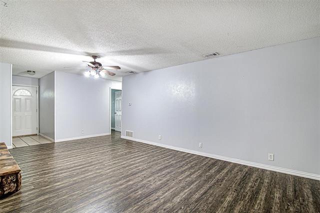 Building Photo - 524 Patterson Dr