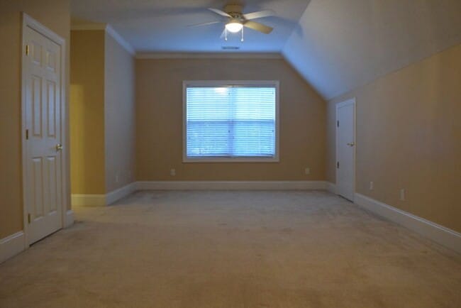 Building Photo - 5 Bed, 3.5 Bath in Columbia County!