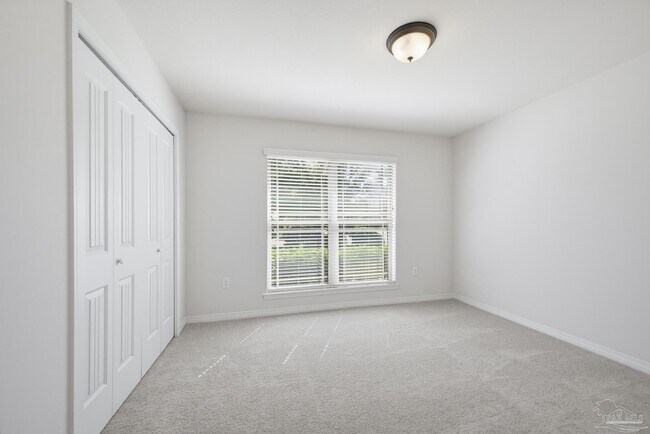 Building Photo - 4403 Oak Vista Ln