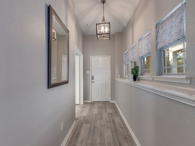 Building Photo - 1636 Spanish Moss Wy