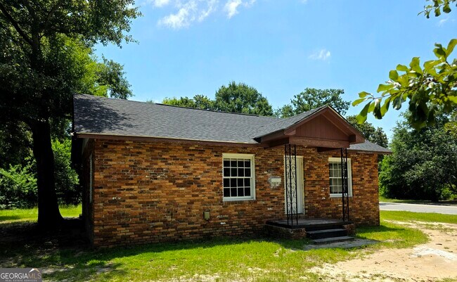 Building Photo - 3588 Morgan Dr