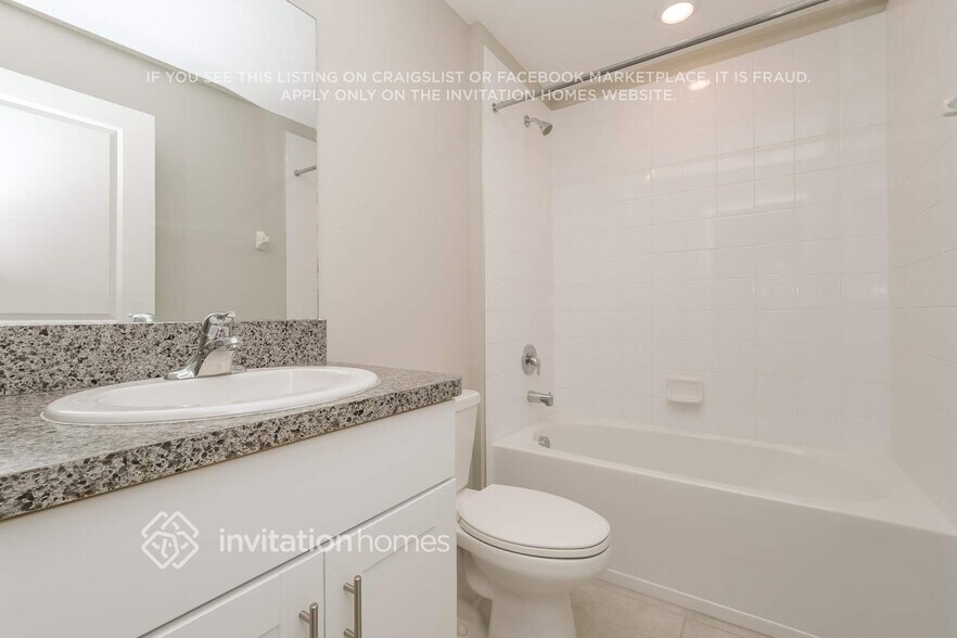 Building Photo - 11253 Riley Pines Cir