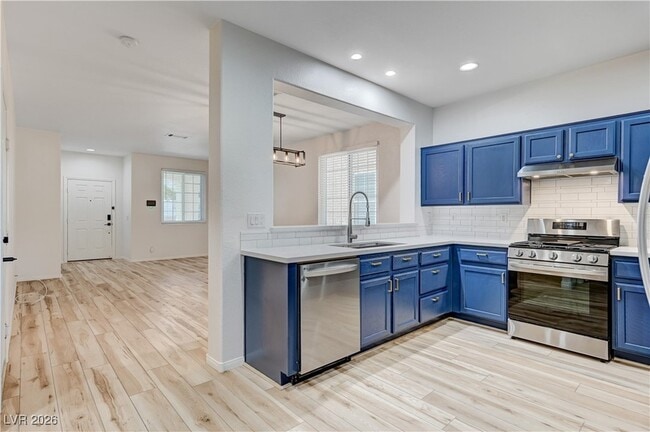 Building Photo - 7696 W Trails Park Pl