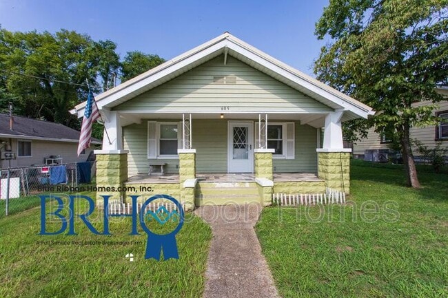 Building Photo - 605 Victory St NW