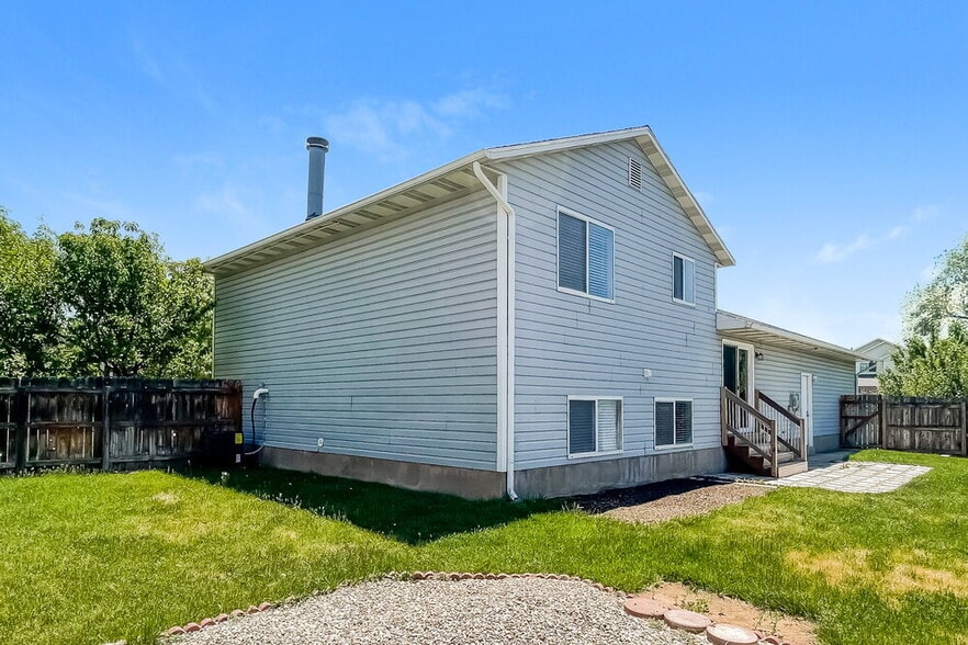 Building Photo - 4949 S 2925 W
