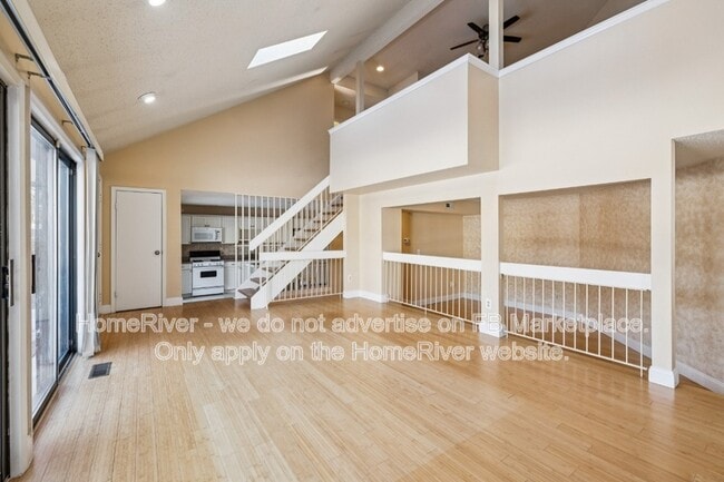 Building Photo - 18 Woodhill St