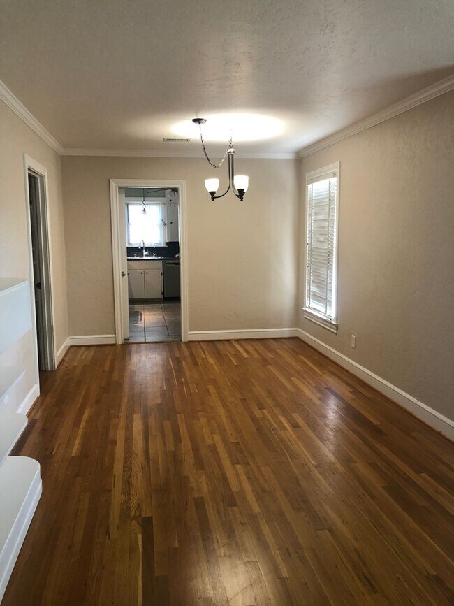 Building Photo - Super Cute Bivins Home For Rent! 2 Bedroom, 1 Bathroom, 1 Car Garage, Great Yard!