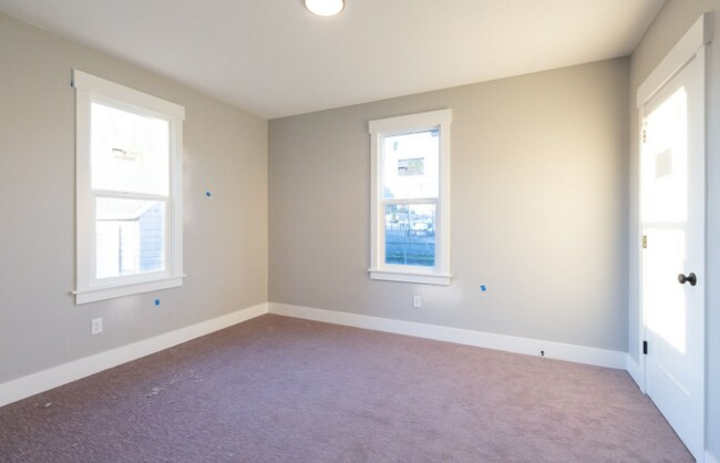 Building Photo - Charming Fully Renovated Home in the Heart of Southeast Portland