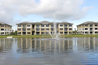 Lake view apartments - Shalimar at Davie