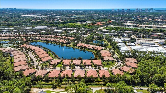 Building Photo - 9475 Isla Bella Cir