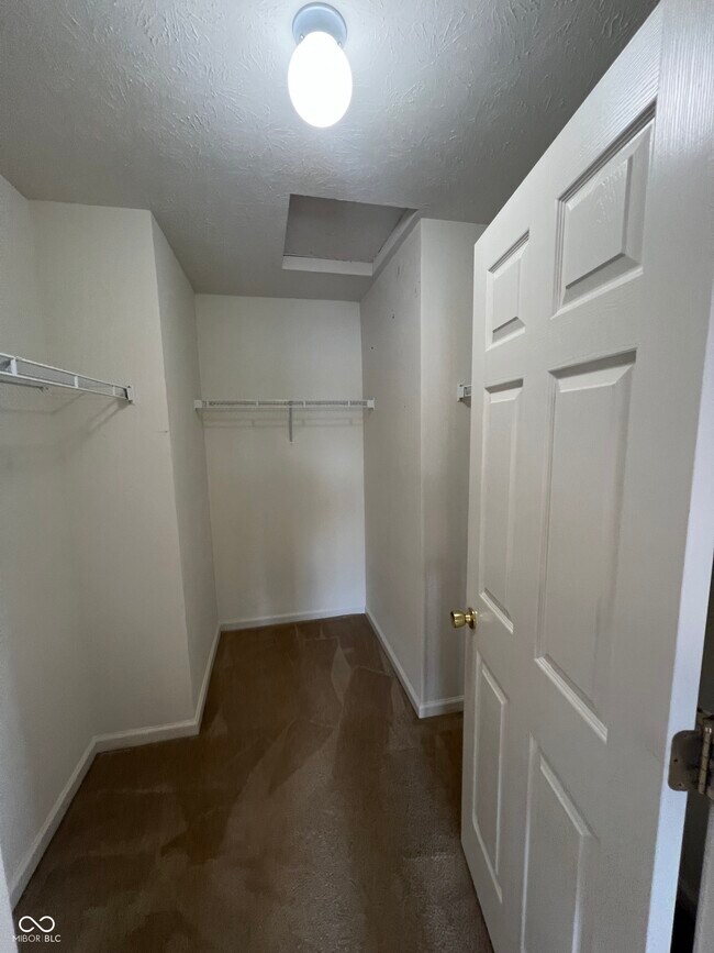 Building Photo - 1239 Highland Lake Way