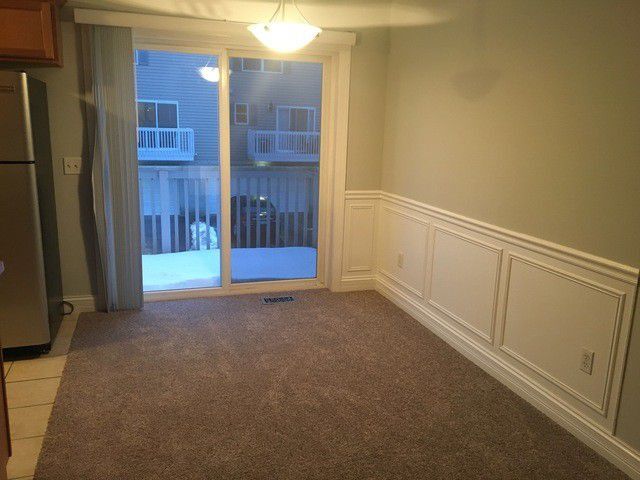 Building Photo - 233 W Klein Ave