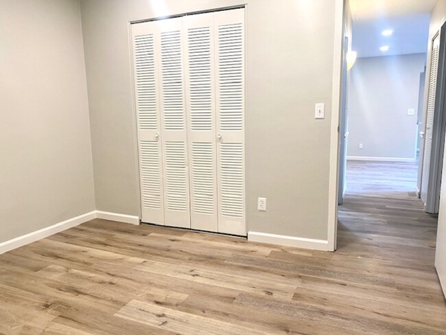 Floorplan - Linwood Towers