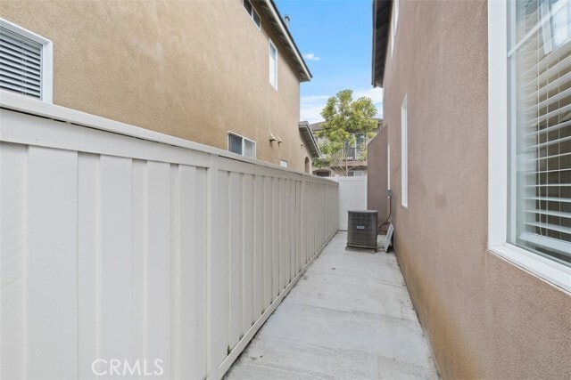 Building Photo - 201 Kensington