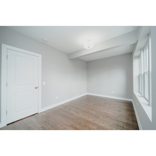 Building Photo - 1838 W 21st Pl